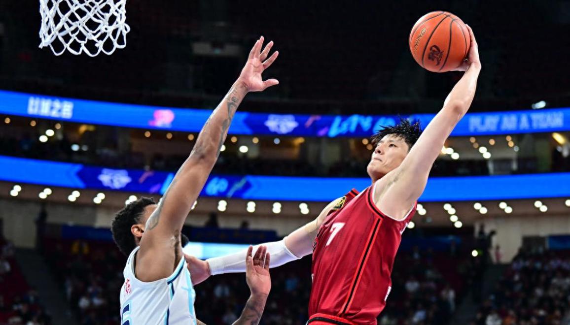 国际比赛日迈阿密热火备战欧篮联，防线松动细节曝光，信心回归，球探报告显示潜力的简单介绍