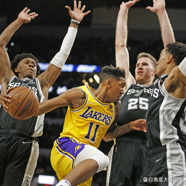 穆雷关键节点精彩发挥，RNG带队取胜！的简单介绍